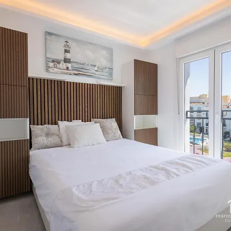 Renovated Two Bedroom In Riviera Close To The *
